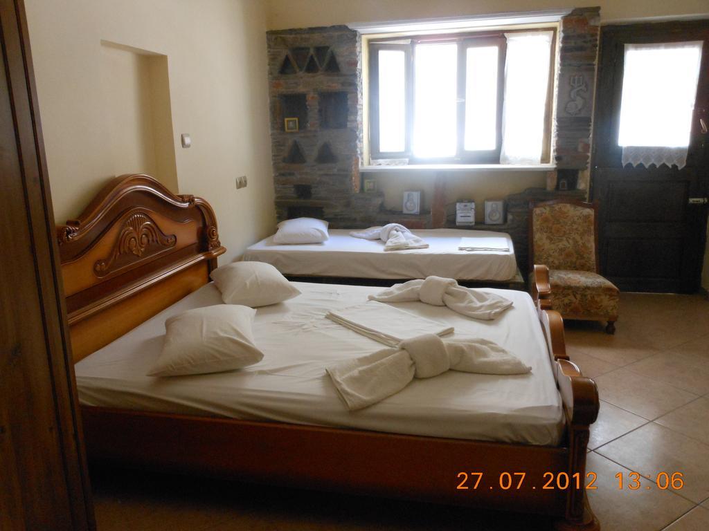 Afroditi Panormos  Esterno foto